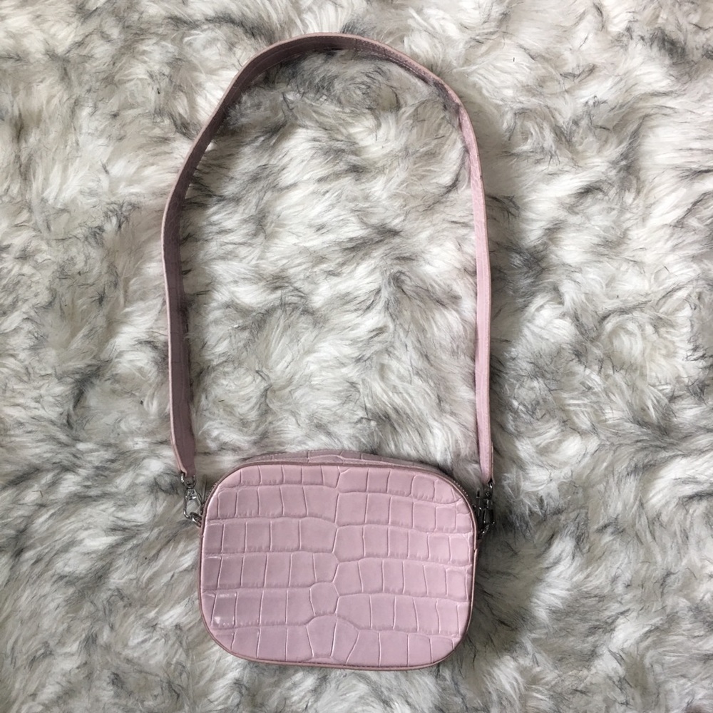 Pop & suki embossed camera bag - Picture 2 of 7